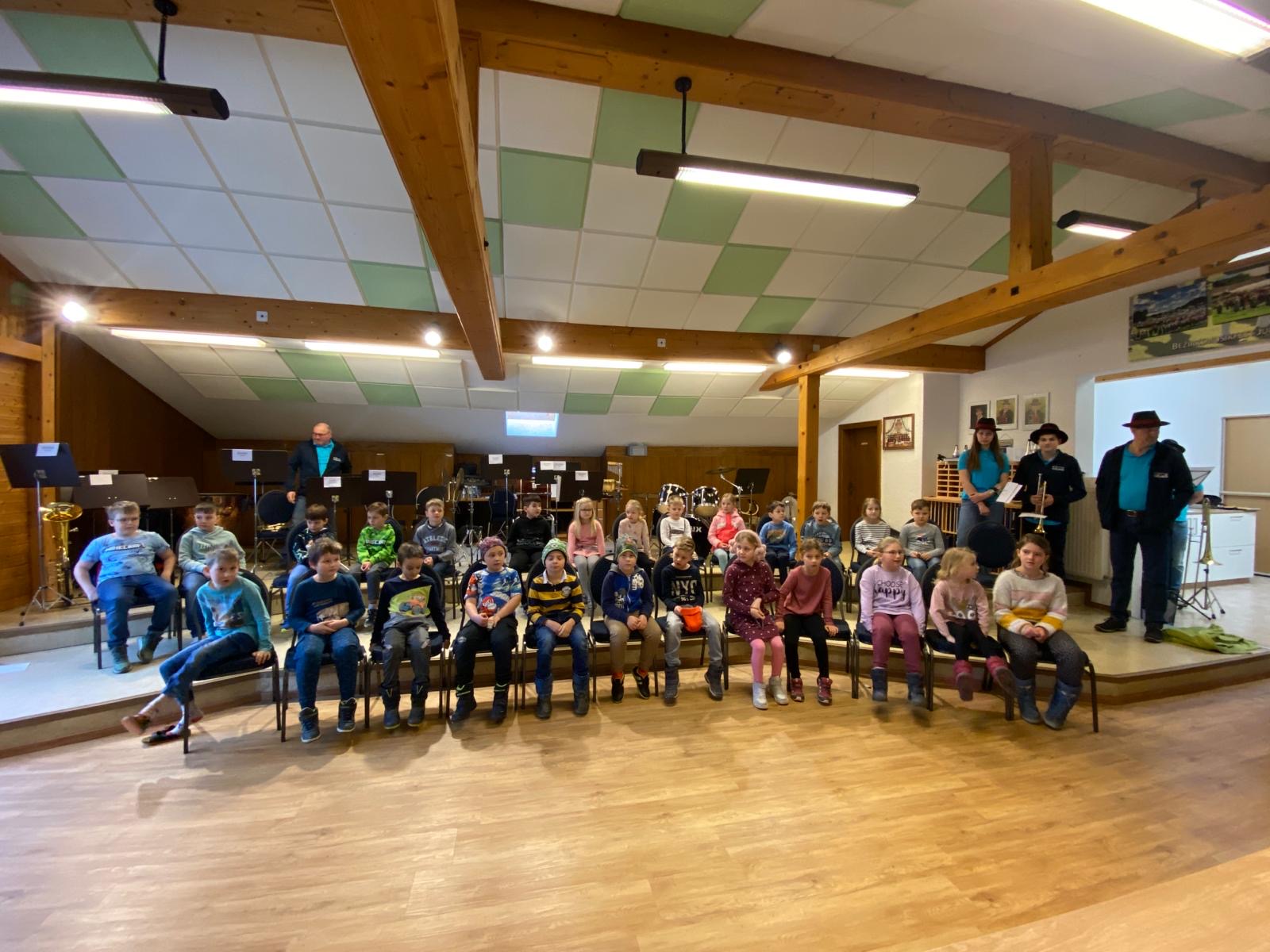 Instrumente vorstellen Volksschule Julbach, Musikverein Julbach